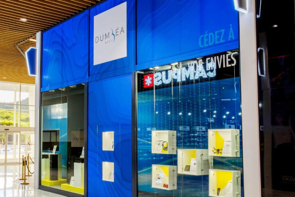 AMÉNAGEMENT DE POP UP STORES / DUMBÉA MALL